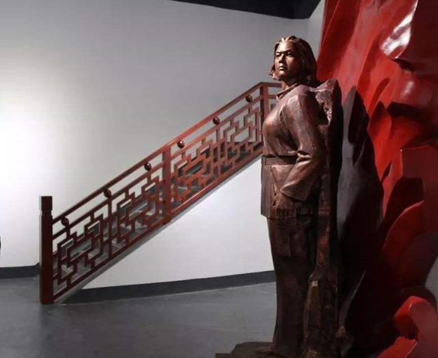 贺龙胞妹贺满姑：18岁找哥要枪，牺牲时面不改色，儿子7岁参军