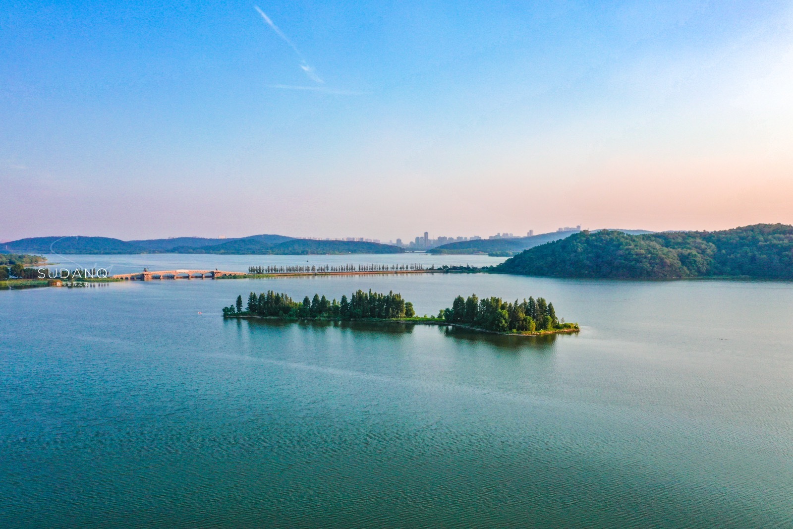 武汉这座城市有什么特点,一句话点评武汉楼市