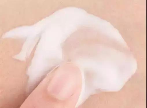 干皮夏天护肤水推荐,干皮用什么保湿水效果最好呢女士