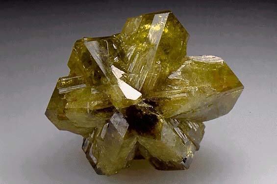 为你介绍地球上昂贵的稀有物质，其中包含人造迷幻药成分的来历