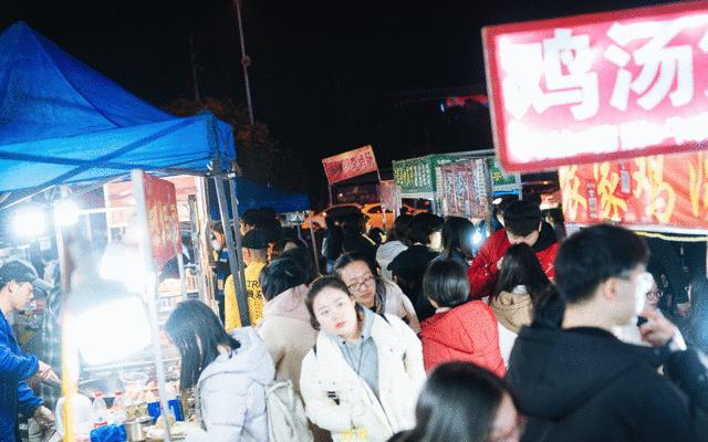 自从藏龙岛有了南延线，我就再没羡慕过别人家的学校！