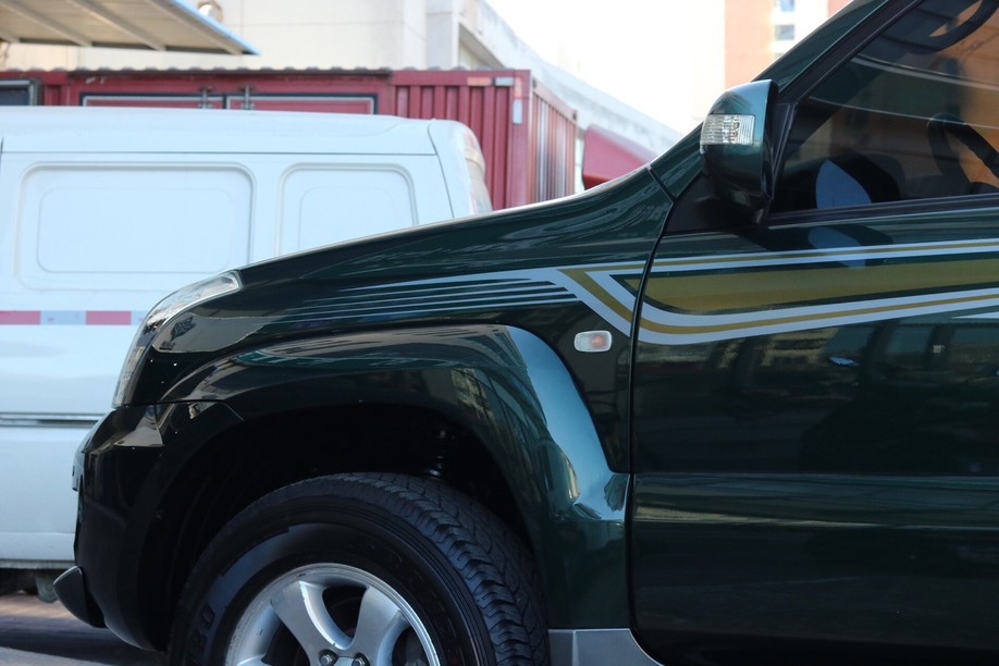 怪兽修车:修复一辆09款中东版丰田霸道,最终旧车变新车