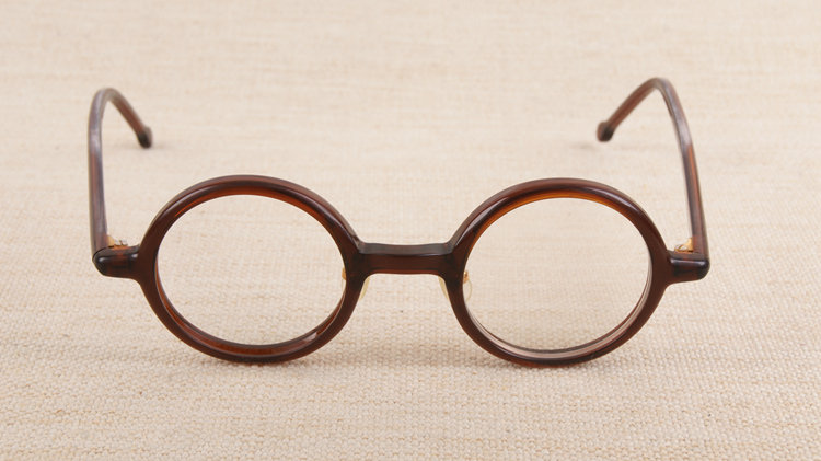 眼镜坏了可以用啥胶粘,眼镜坏了用什么胶粘最好