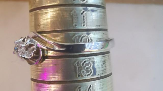 鐝犲疂宸ュ尃鑰佸紶,鑰佸紶鐝犲疂宸ュ尃瑙嗛