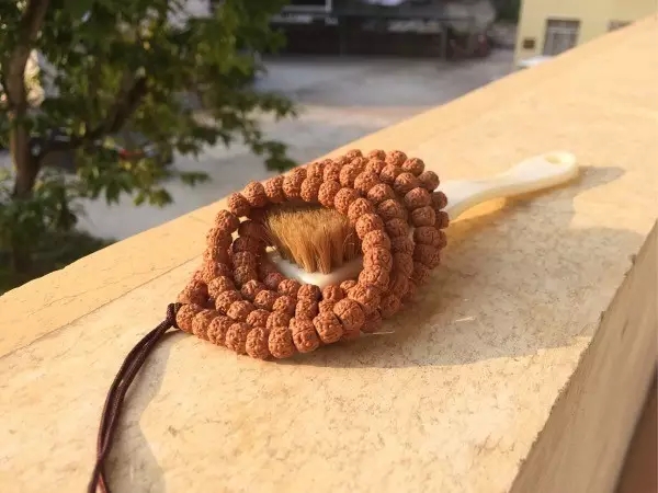 还在为穿绳子穿松紧带烦恼吗,还在为文玩打底烦恼吗