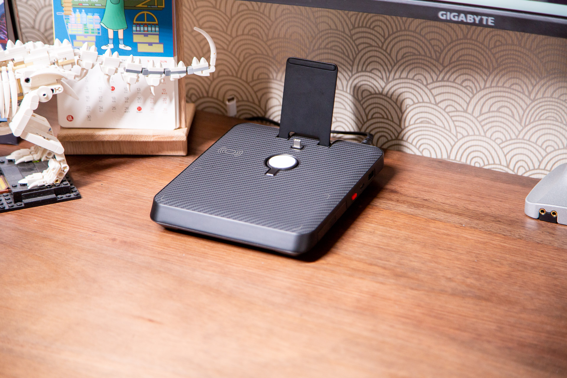 pitakaomnilite开箱,pitakaomnilite多合一无线充