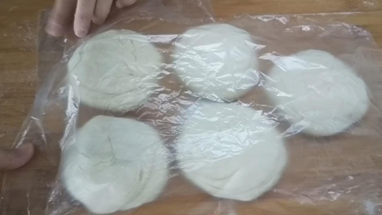 电饼铛烙的饼怎么很干,为什么利仁电饼铛烙饼干硬