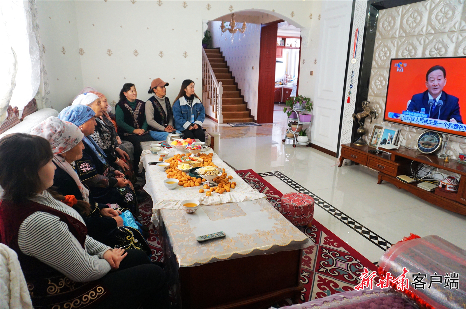 从百年*党**史中汲取奋进力量意气风发迈进新时代新征程——甘肃省干部群众热议*党**的十九届六中全会精神
