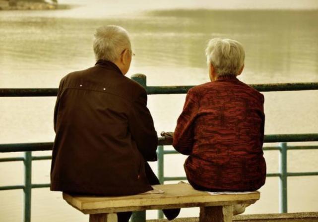 丁克夫妻催生自救,丁克夫妻不要孩子老了后悔吗