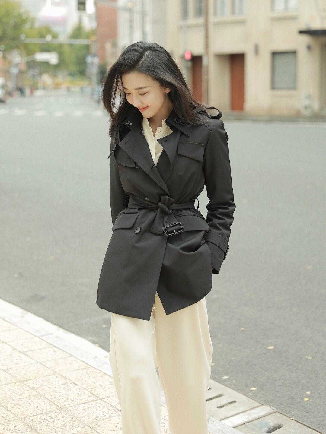 大衣穿不出来,短款收腰大衣好搭