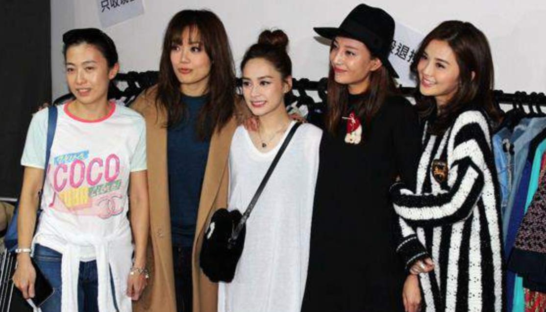 郑秀文和钟楚红同框合影,郑秀文钟楚红为啥成闺蜜