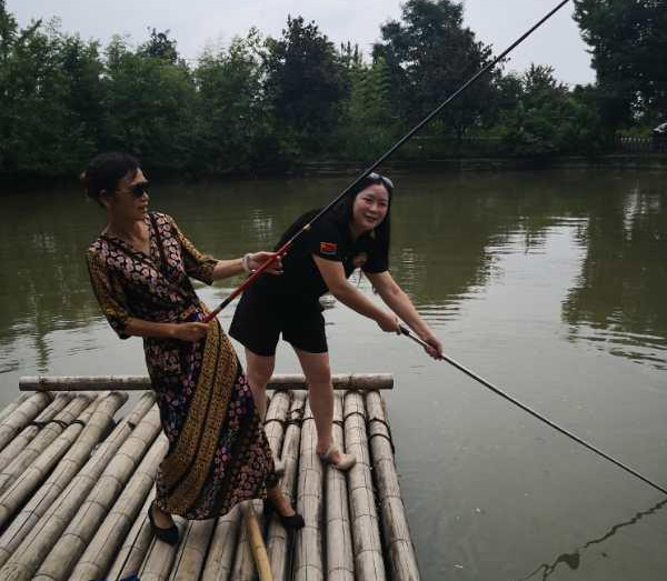 旅游都江堰自由行攻略,都江堰旅行一日游攻略大全