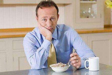 小雪节气养生，营养师教你生吃萝卜熟吃梨，化痰止咳除掉“内火”