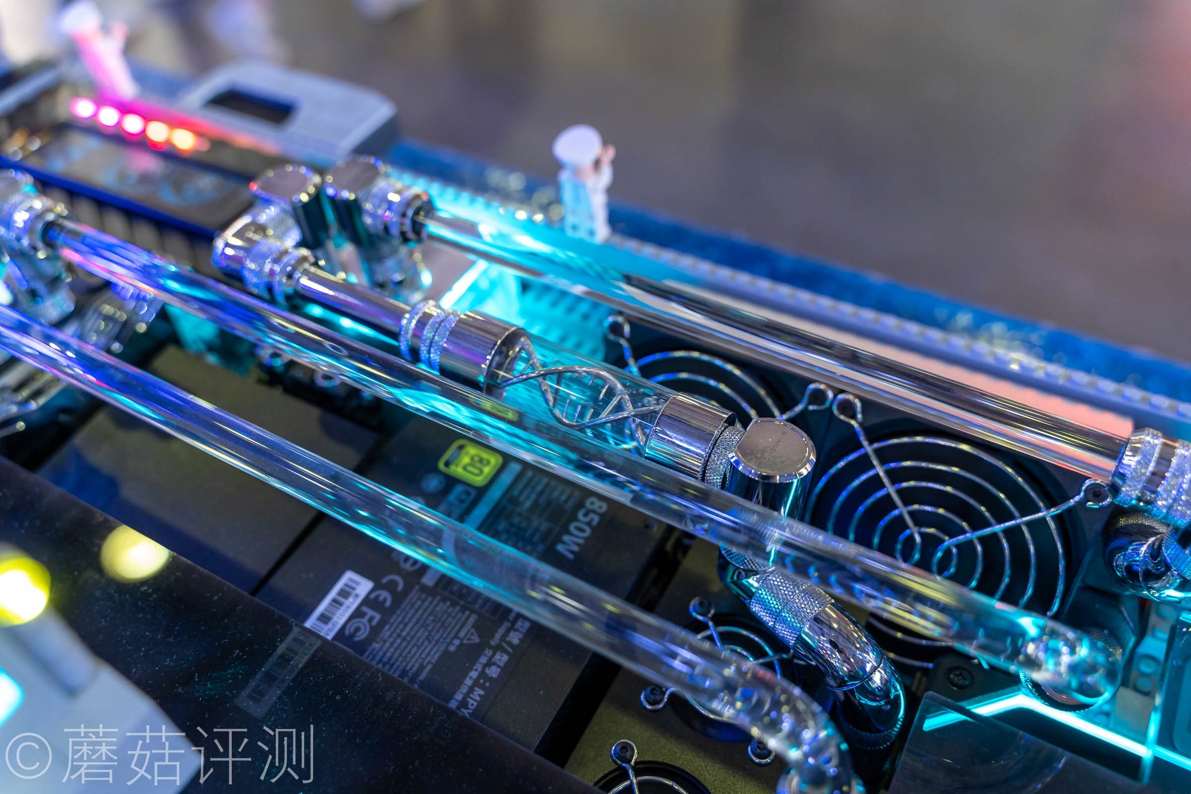 又有啥好玩的？蘑菇带你逛ChinaJoy2021，硬件、车和漂亮的小姐姐