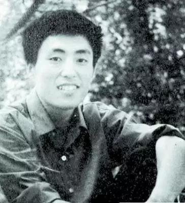 背叛大哥的日子：拍片不为艺谋，电影再无凯歌