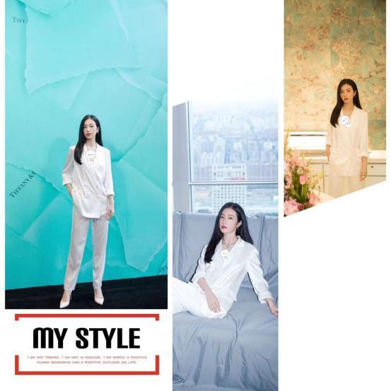 冬季穿一身白超时髦，和周雨彤学习白色服饰搭配，清纯又显白