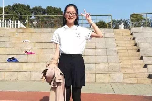 高考686排市第一，北大学姐分享：高中三年，习惯做1事、巧用1点