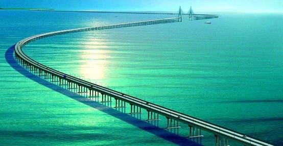 一个名字引发的惨剧，路桥专业排名亚洲第一却被当作民办野鸡大学