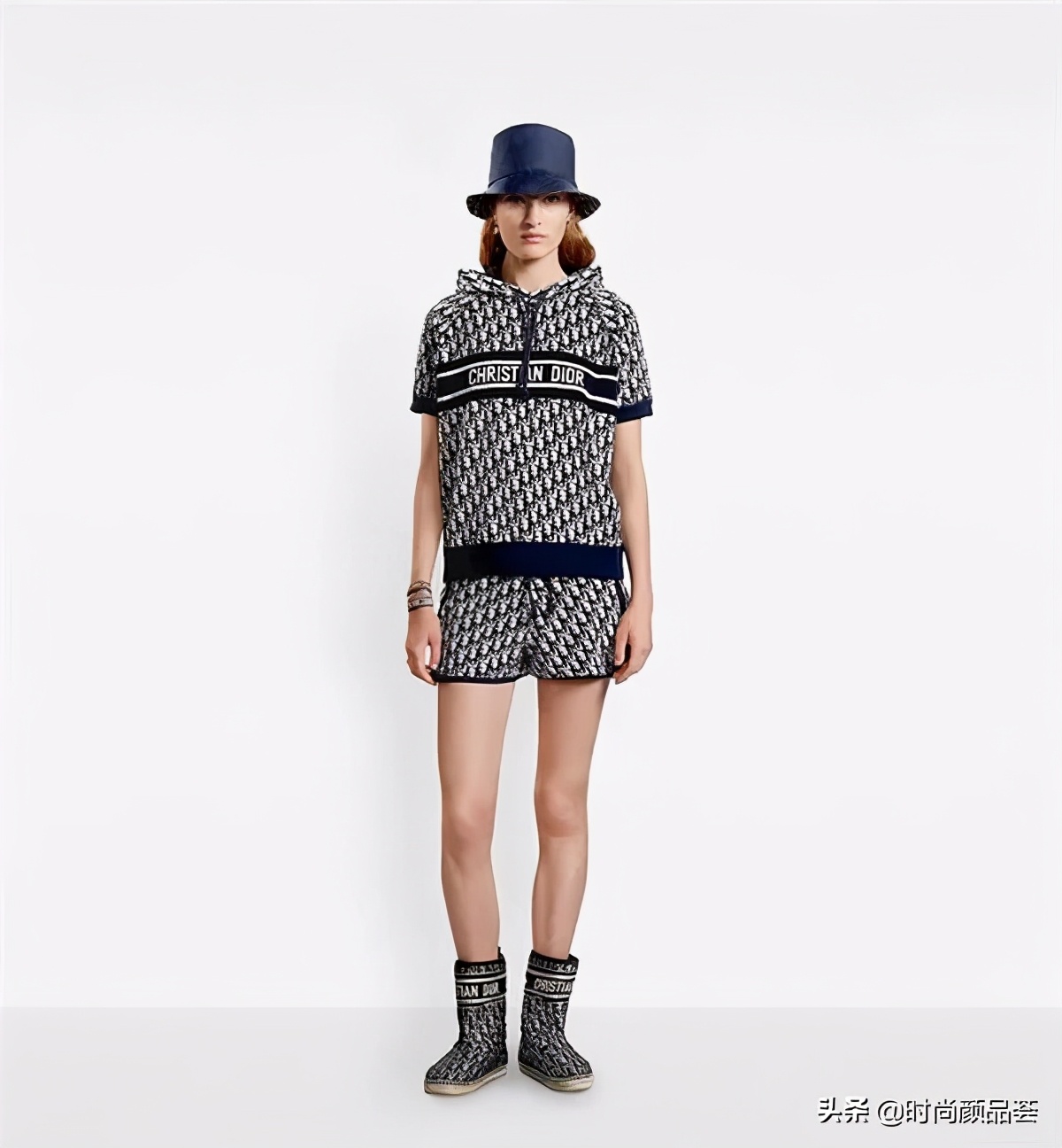 时尚圈一周要闻｜系统BUG致使Prada商品售价“跌”至百元