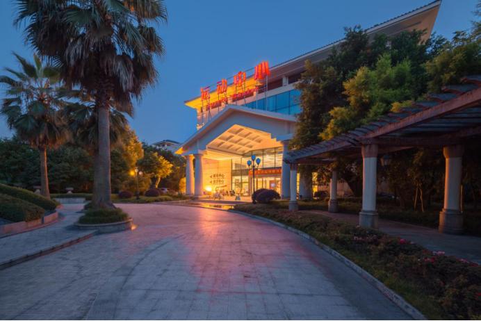 社区里连影城都有，恒大把生活品质都“升值”了