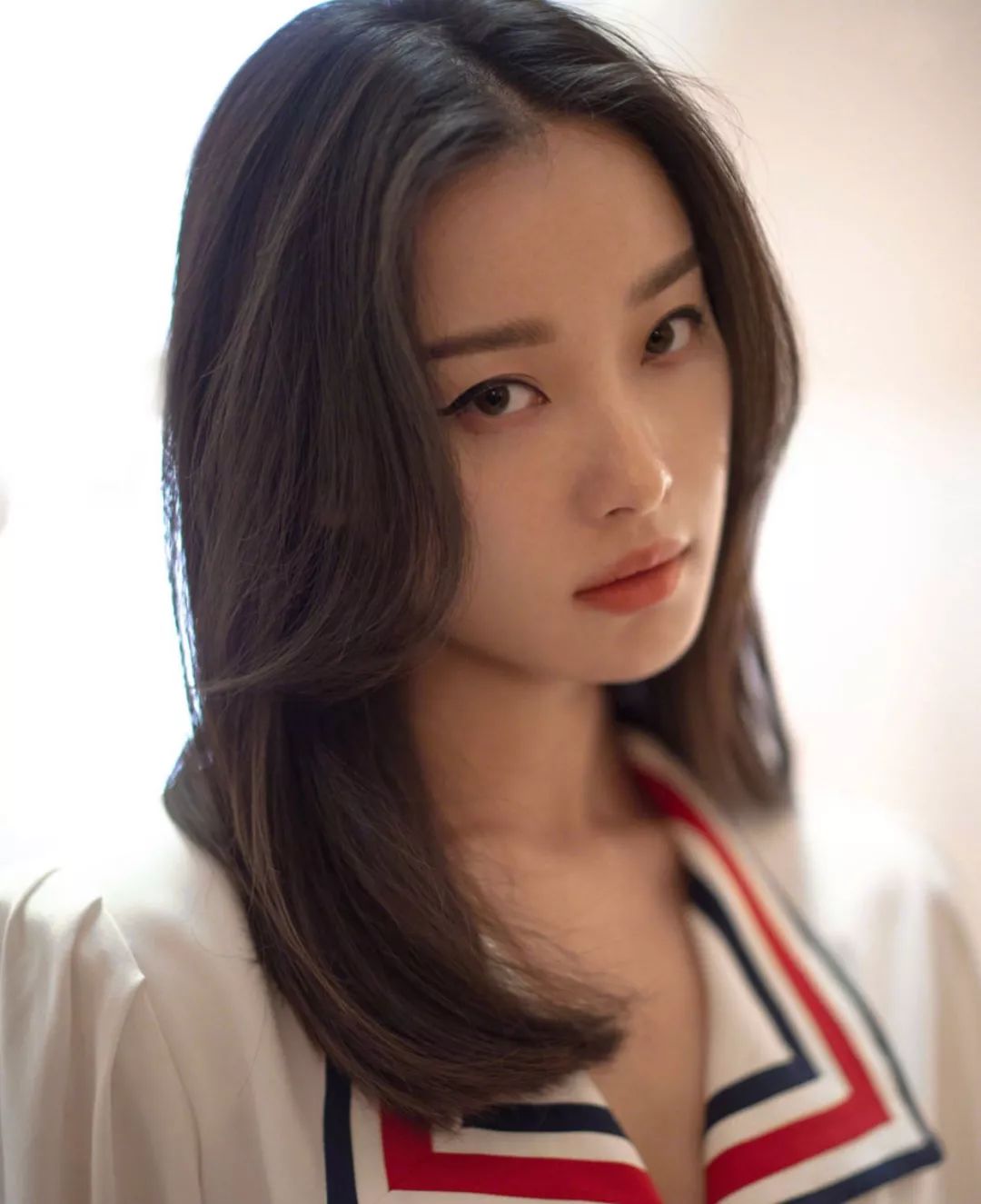 方脸怎么办教你一招就够了,方脸侧脸很丑怎么办