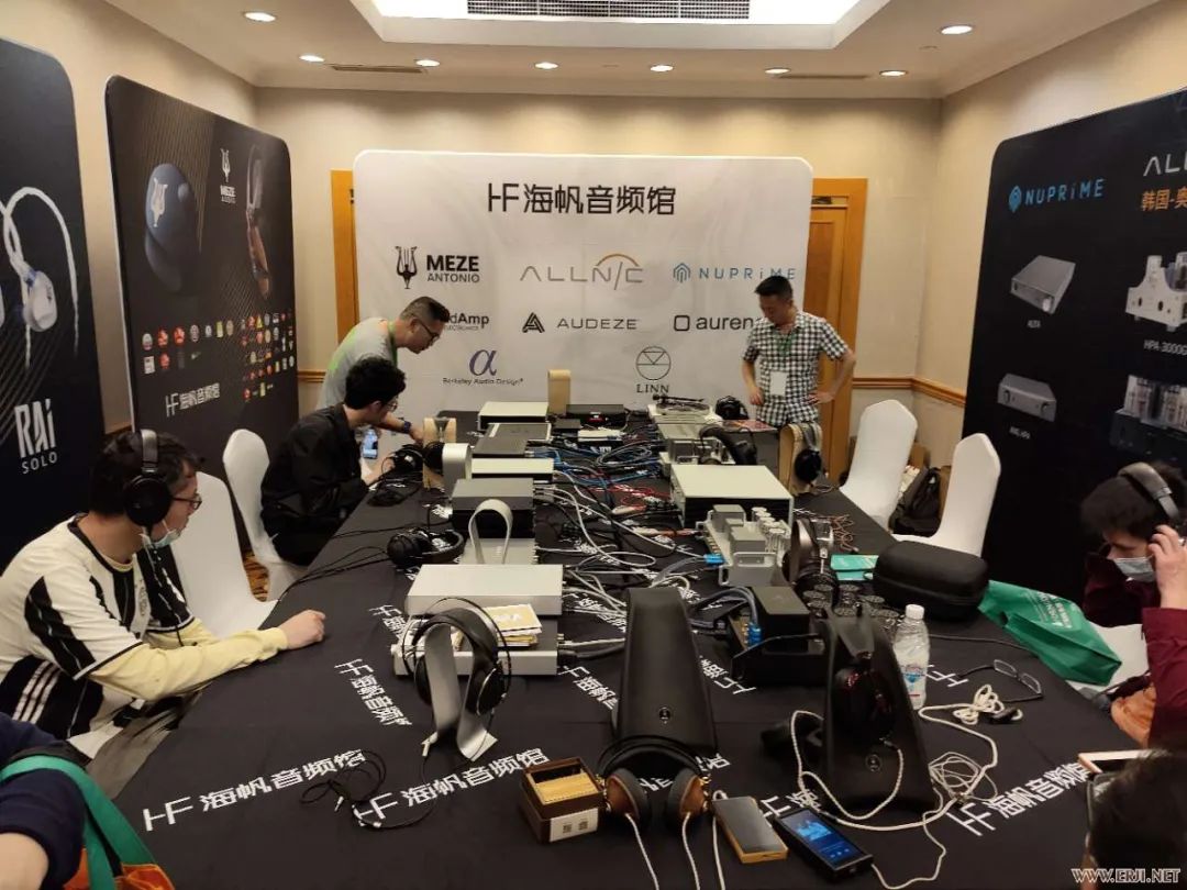 展商如何布展，才能让展位人气显得特别旺？成都国际耳机展大报道