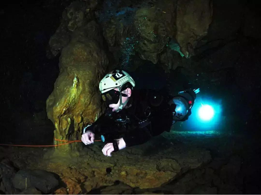 被使命感驱动的潜水员——最帅