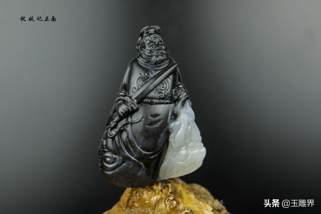 最漂亮的和田青花料,和田玉青花人物巧雕