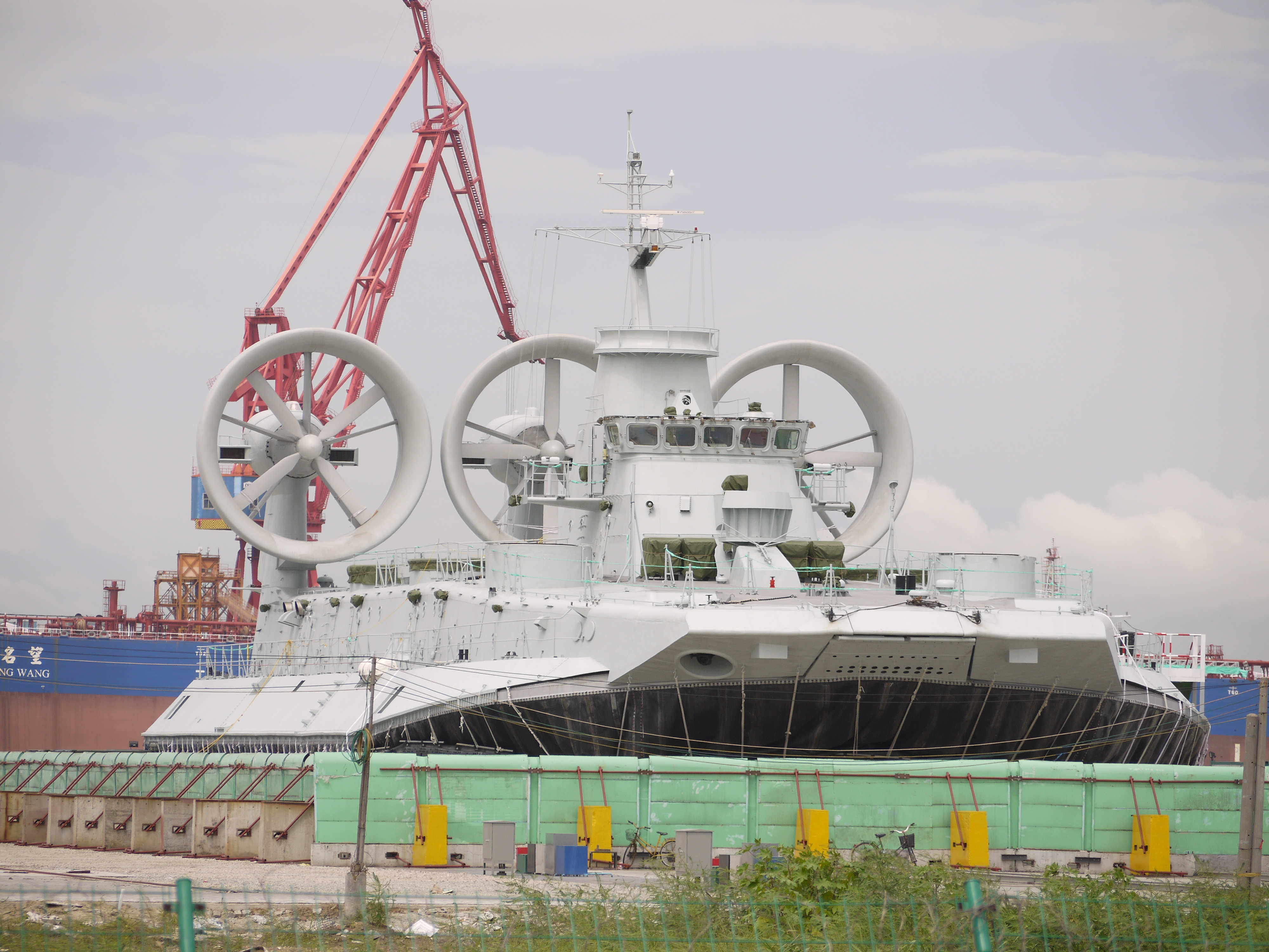 中国有野牛气垫艇吗,希腊买过中国武器吗