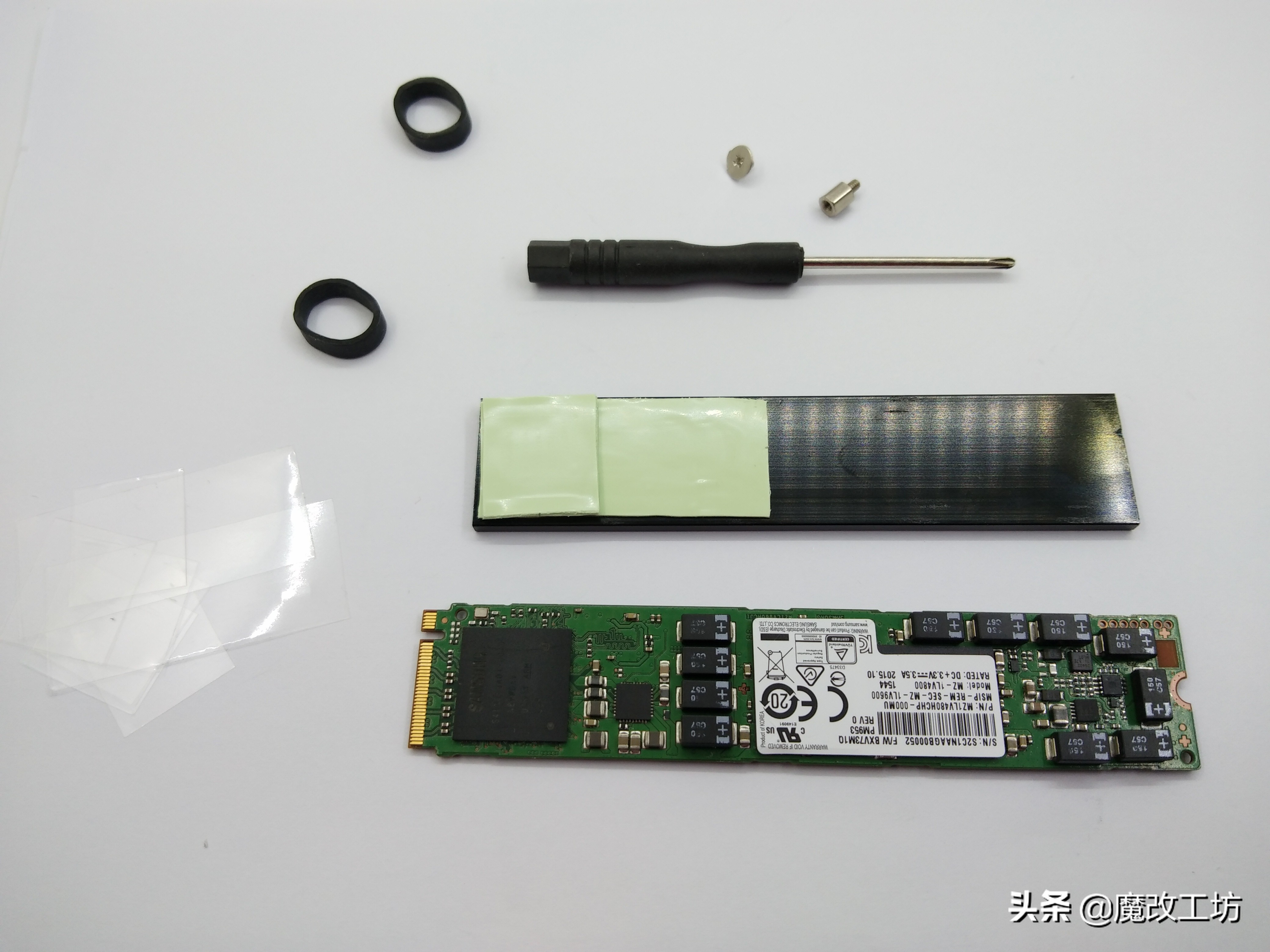 三星固态硬盘拆解全过程,三星固态硬盘拆机