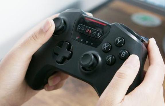 微软精英手柄和普通手柄,八位堂xbox手柄和微软手柄