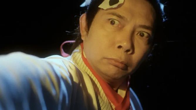 黄一飞霸气出场,黄一飞如来神掌