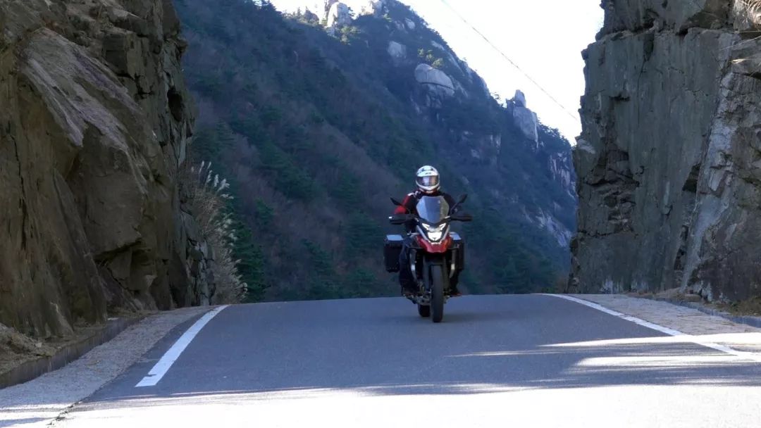 凯越500x摩托车一万公里保养,凯越500x摩旅动力够用吗