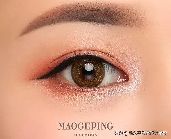 美妆眼妆教程眼睛这样画超好看,怎样画超干净的素颜卧蚕眼妆