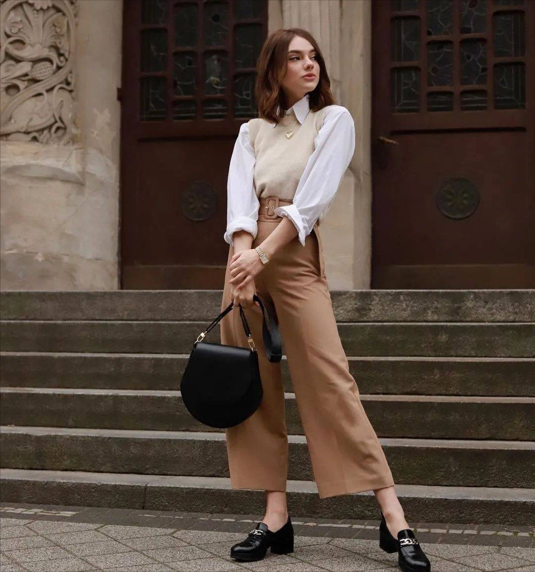 今年最时髦的阔腿裤穿搭法,今年超火的阔腿裤穿搭显高