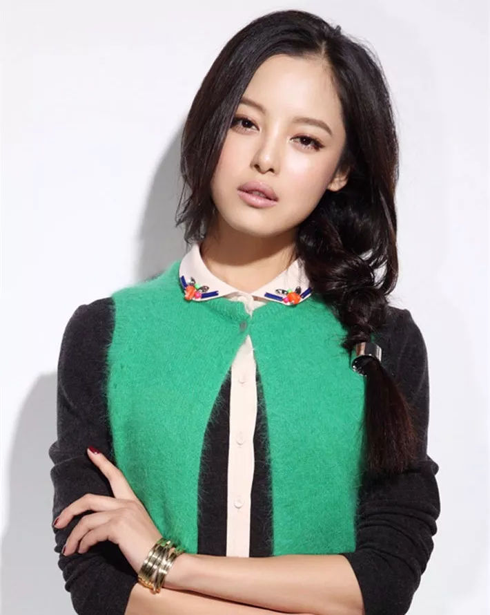 我的机器人女友辛芷蕾完整版,我的机器人女友辛芷蕾服装