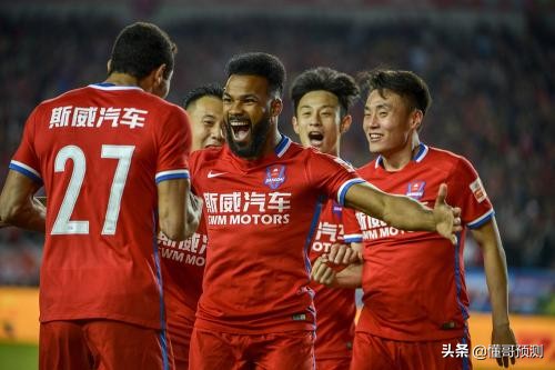 中超第3轮重庆斯威vs深圳佳兆业,中超第十九轮斯威vs上港