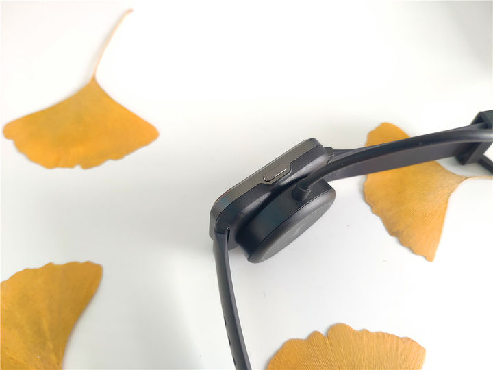 黑加升级新品：AMOLED全面屏，支持自定义视频表盘的手表