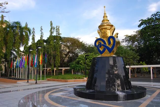 泰国的大学怎么样？2020年QS世界大学排名发布，不知道这10所泰国著名大学，你就OUT了