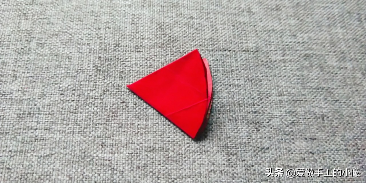 彩纸做灯笼手工简单漂亮教程,用彩纸做成灯笼手工最简单又好看