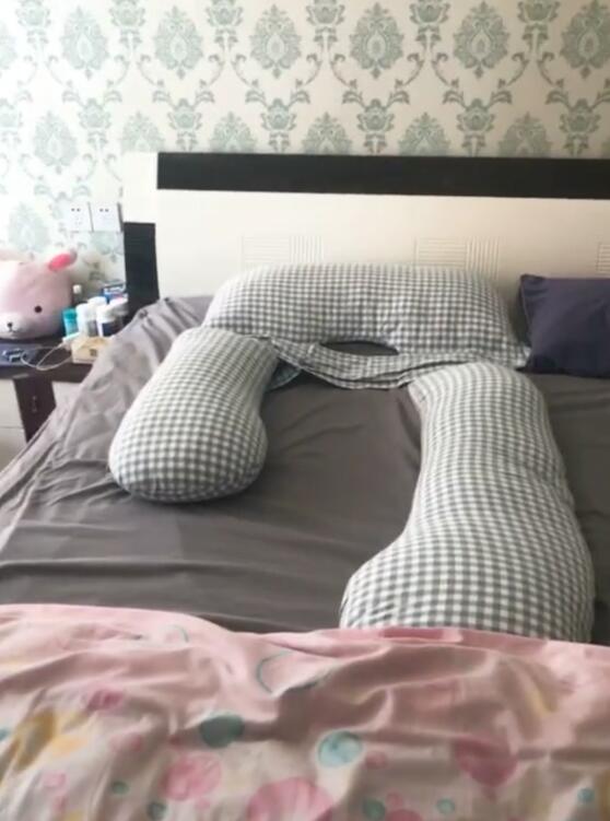 孕期夫妻应该分开睡吗,怀孕后应该和老公两地分居吗