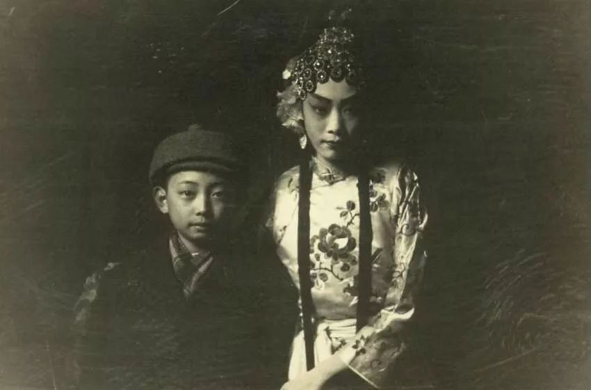 西方最受尊敬的华人女神，一生甘为他人做嫁衣，93岁依然少女