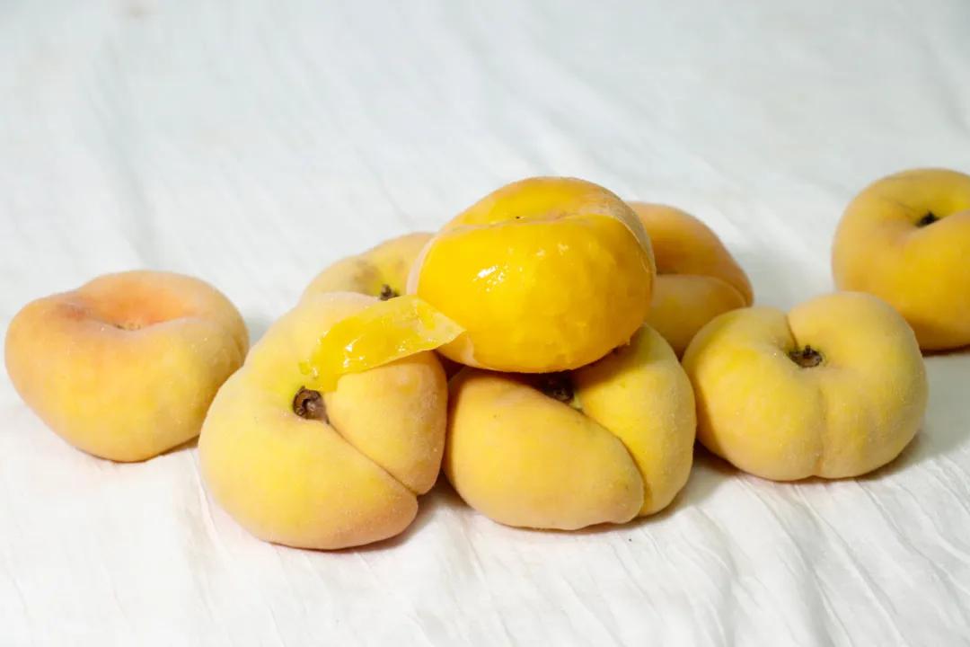 黄金蟠桃便宜,黄金蟠桃口感特别好价格实惠