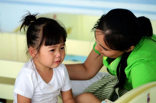 小孩上幼儿园有分离焦虑怎么办,孩子上幼儿园有分离焦虑了怎么办