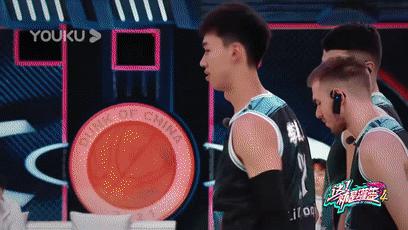 库里连续三次盖帽马布里,曹岩盖帽马布里2012