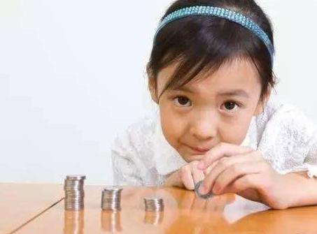 “妈妈，她们说我的手表是山寨货”，母亲的回答，让孩子更加自卑