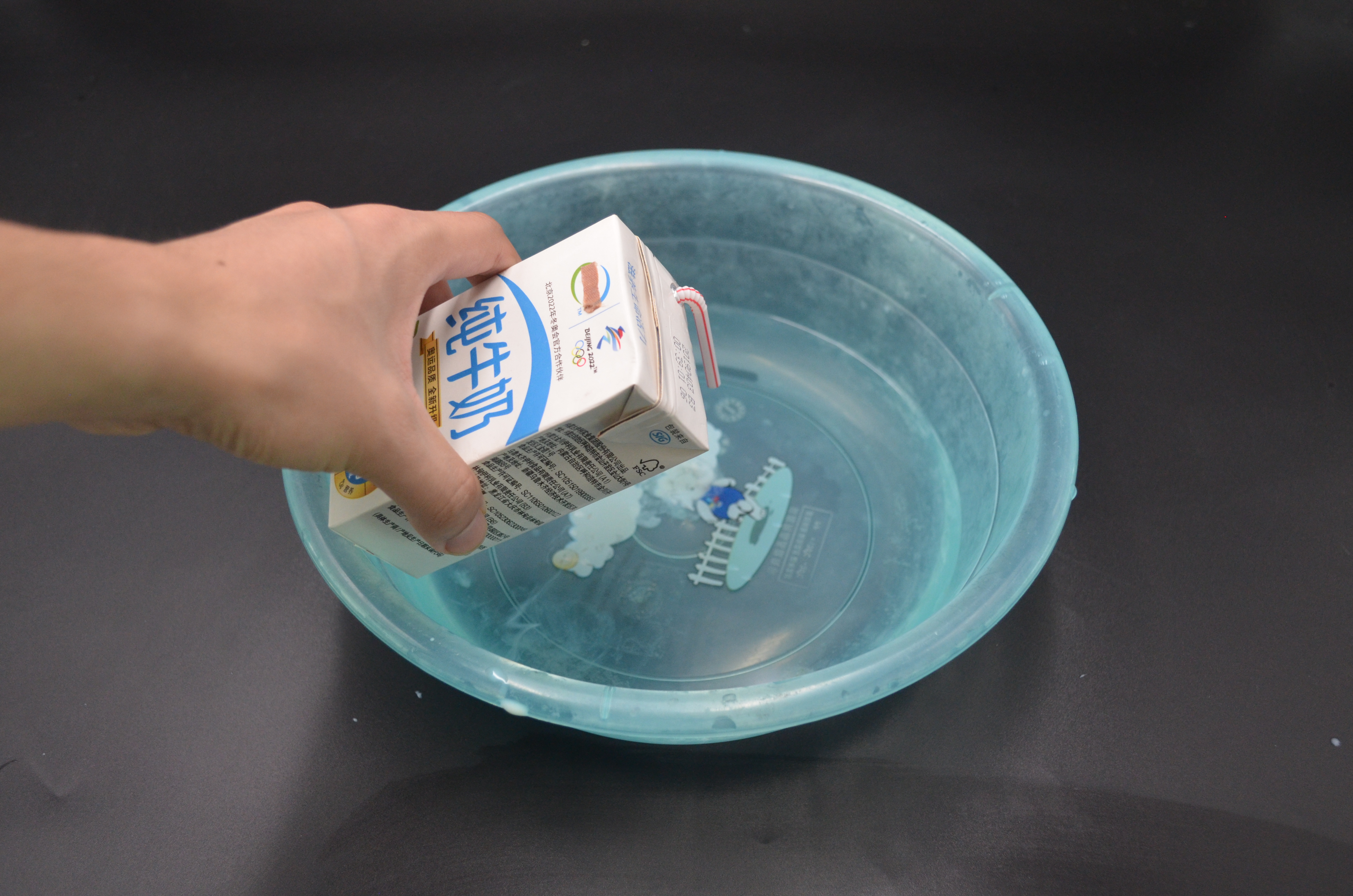 手做家务粗糙怎么才能恢复光滑,干家务手很粗糙怎么变细腻