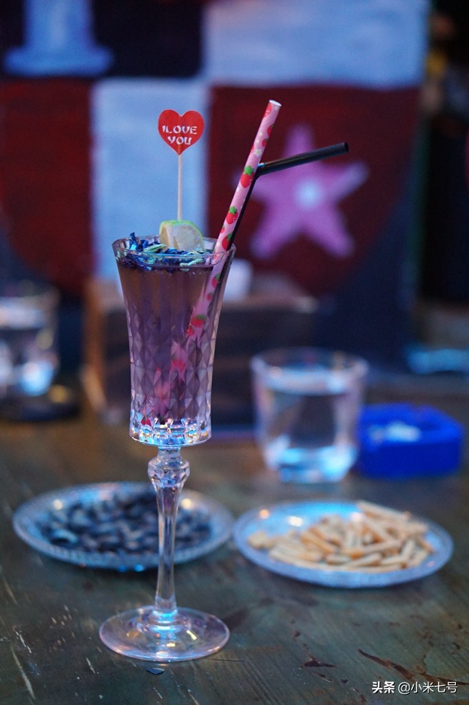 星空鸡尾酒吧厦门,一杯好喝又好看的星空鸡尾酒