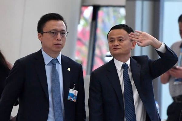 阿里“疯人院”第8430号,马云的另一张王牌