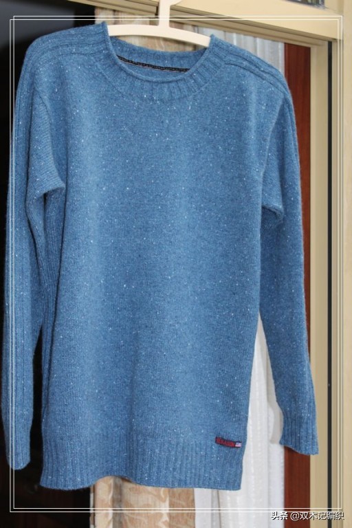 天蓝色超长款毛衣套衫搭配图片,男女羊绒编织衫